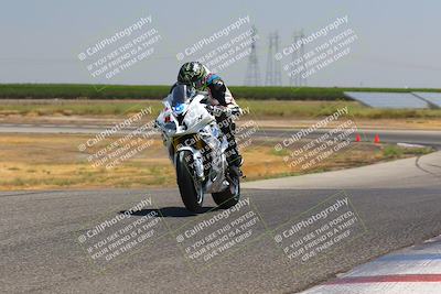 media/Aug-11-2023-CRA (Fri) [[7d2b09f7fc]]/D Group/Session 3 (Wheelie Bump)/